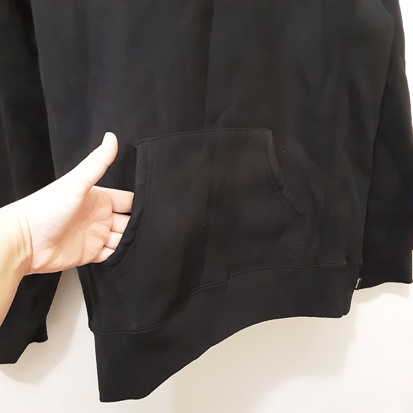 Supreme Hoodie Pullover Sweater - Picture 4 of 7